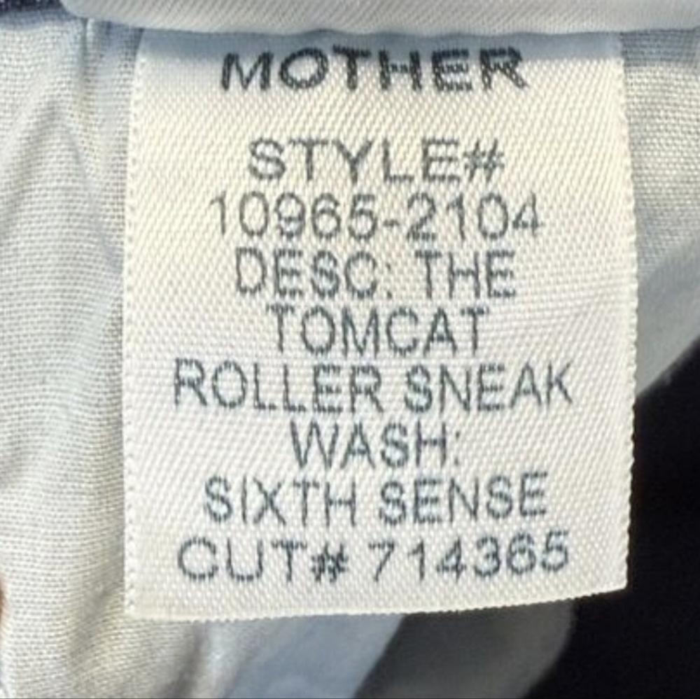 MOTHER High-Waist Wide Leg Jeans in Medium Blue - Picture 4 of 9